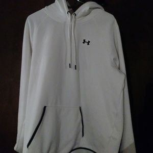 XXL Under Armor hoodie